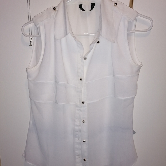 Sleeveless blouse - Picture 2 of 8